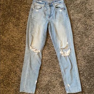 American Eagle Mom Jeans
